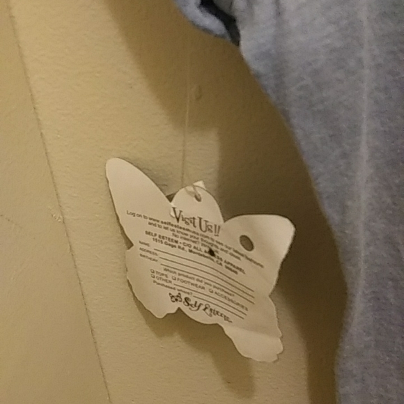 NEW SELF ESTEEM Tee - Picture 4 of 5